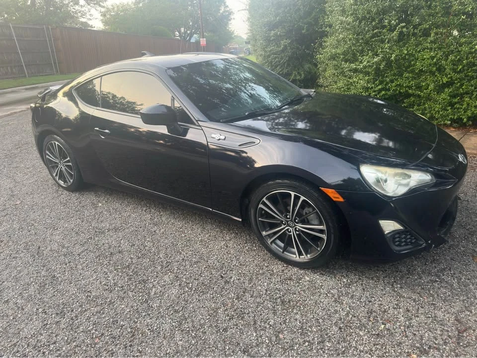2015 Scion FR-S - Image 14 of 20