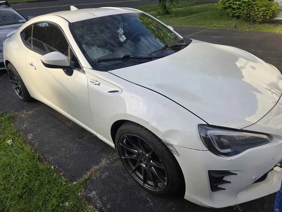 2015 Scion FR-S - Image 2 of 7