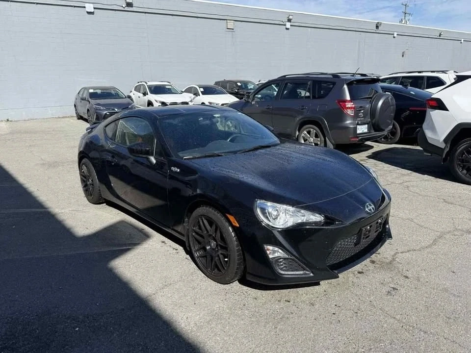 2015 Scion FR-S - Image 3 of 12