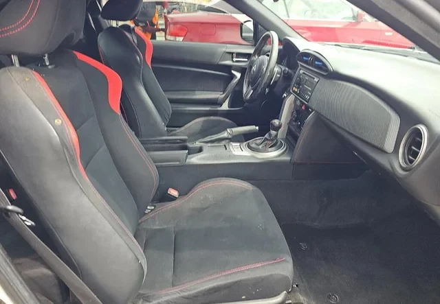 2015 Scion FR-S - Image 8 of 13