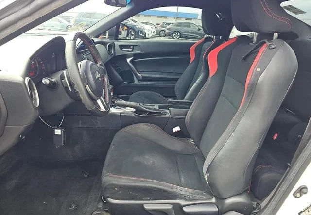 2015 Scion FR-S - Image 7 of 13