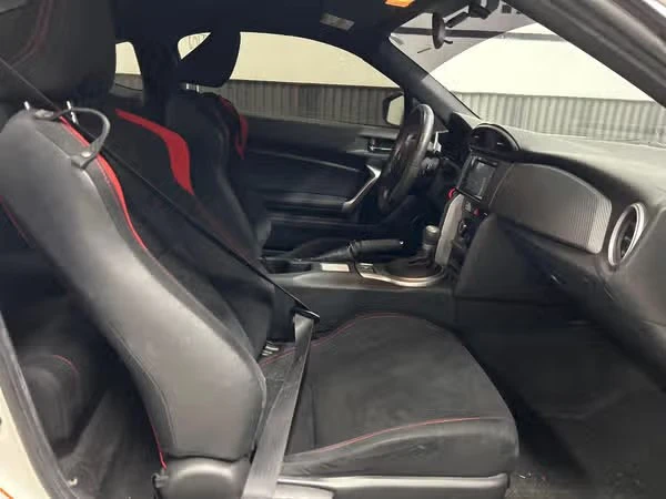 2015 Scion FR-S - Image 9 of 13