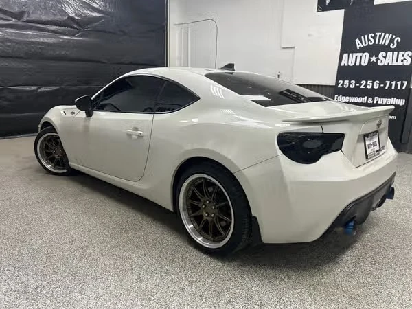 2015 Scion FR-S - Image 4 of 13