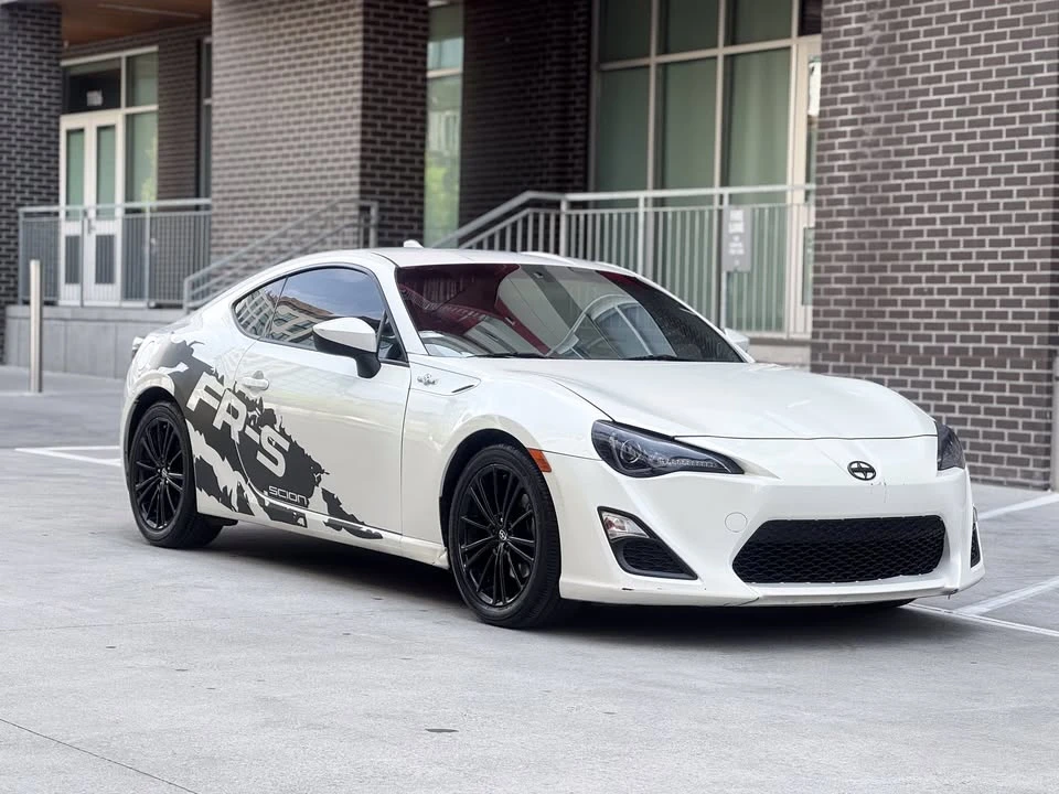 2015 Scion FR-S - Image 5 of 16