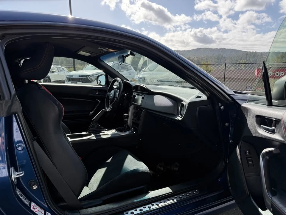 2015 Scion FR-S - Image 5 of 8