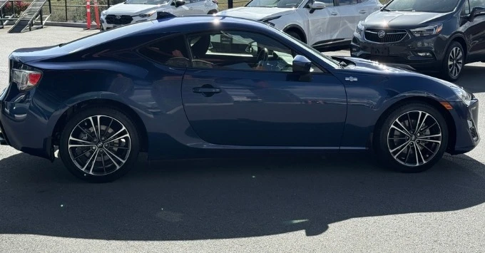 2015 Scion FR-S - Image 2 of 7