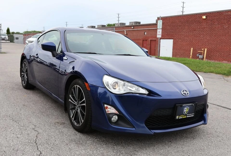 2015 Scion FR-S - Image 10 of 20