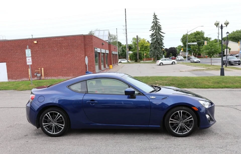 2015 Scion FR-S - Image 9 of 20