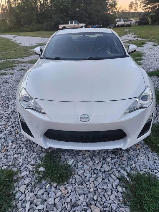2015 Scion FR-S - Image 2 of 7