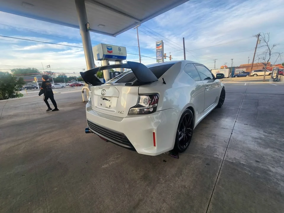 2015 Scion tC - Image 7 of 15