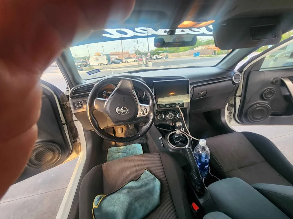 2015 Scion tC - Image 11 of 15