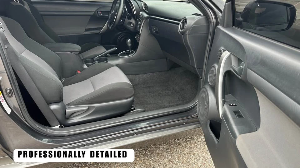 2015 Scion tC - Image 10 of 20