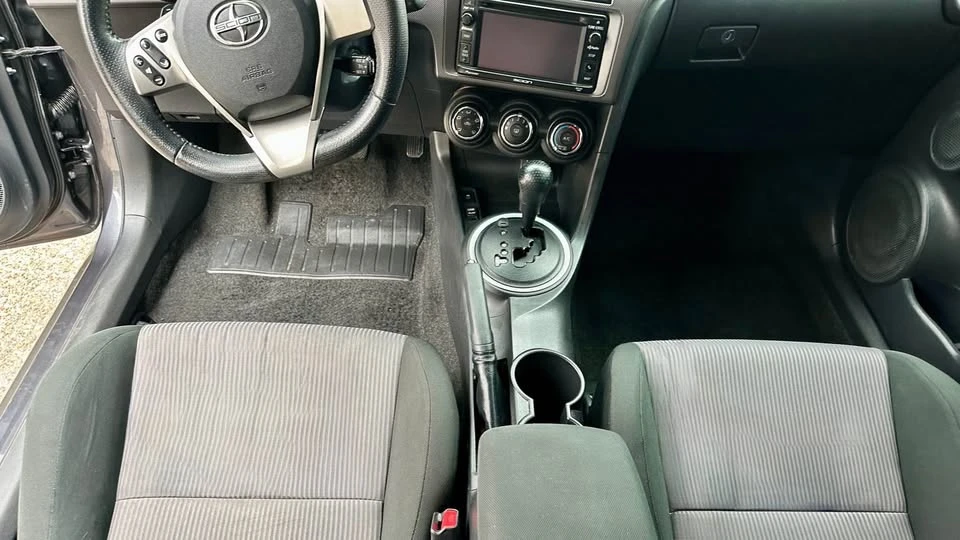 2015 Scion tC - Image 11 of 20