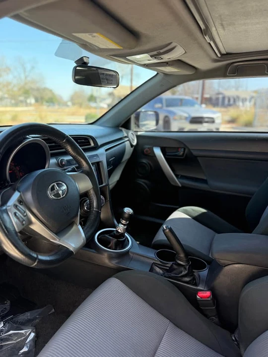 2015 Scion tC - Image 10 of 14