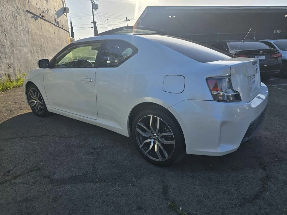 2015 Scion tC - Image 6 of 10