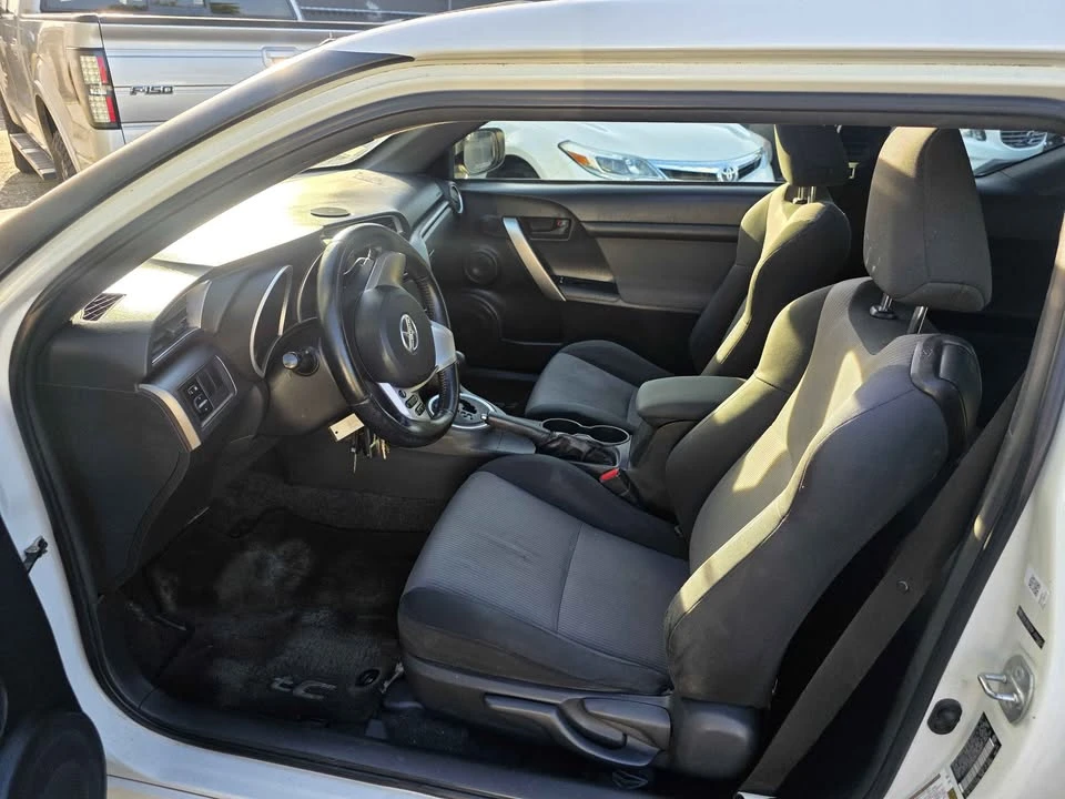 2015 Scion tC - Image 7 of 10