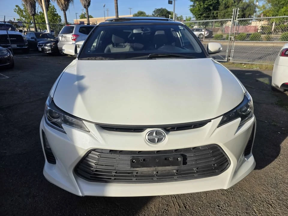 2015 Scion tC - Image 2 of 10