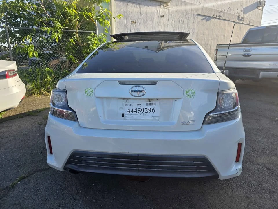 2015 Scion tC - Image 5 of 10