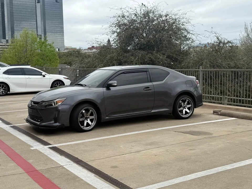 2015 Scion tC - Image 4 of 4
