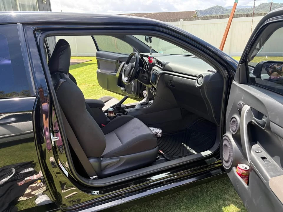 2015 Scion tC - Image 5 of 8