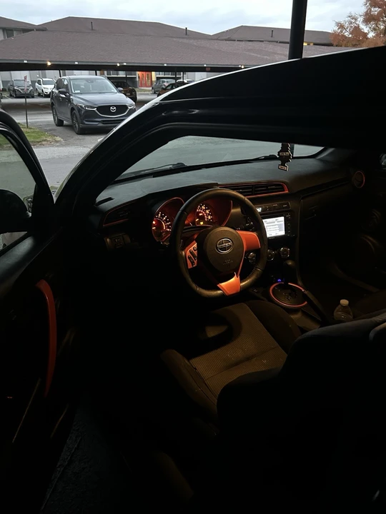 2015 Scion tC - Image 7 of 7