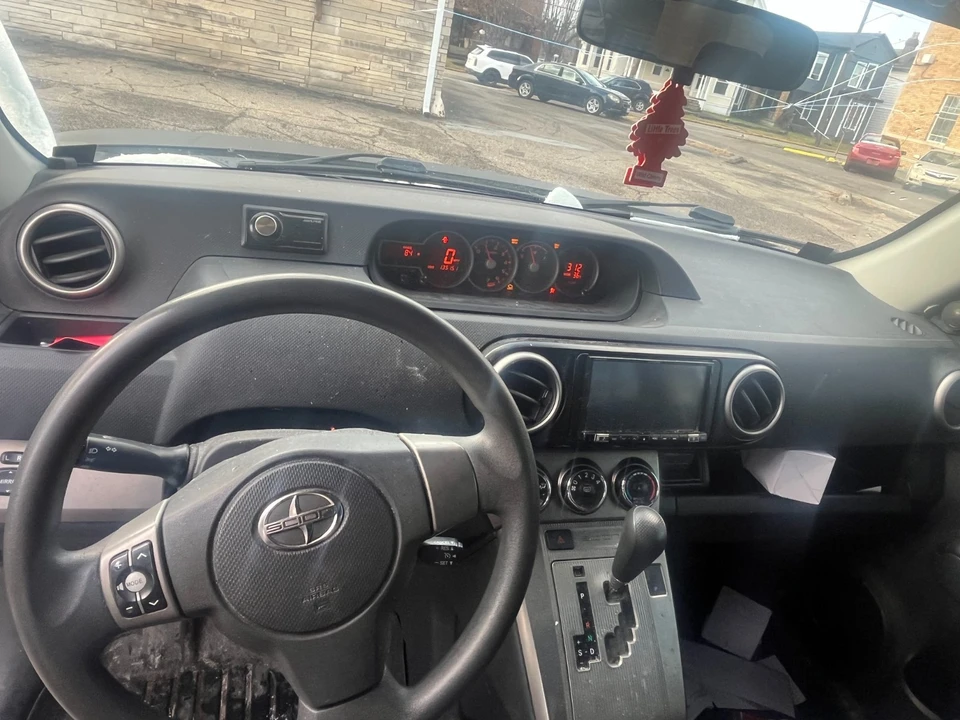 2015 Scion tC - Image 6 of 8