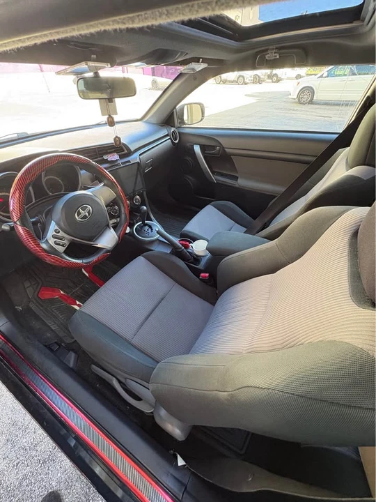 2015 Scion tC - Image 7 of 11