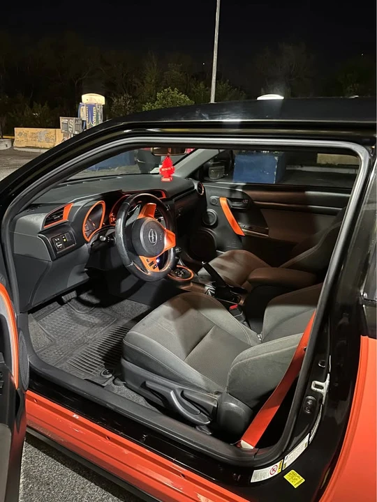 2015 Scion tC - Image 3 of 8