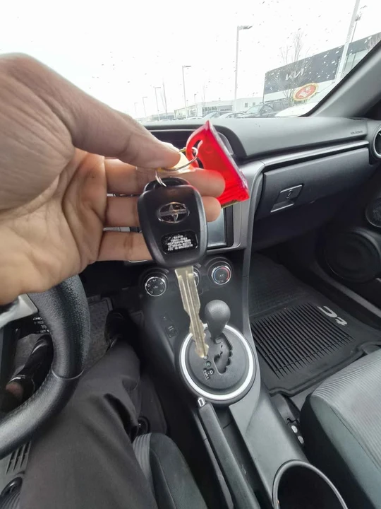 2015 Scion tC - Image 10 of 12