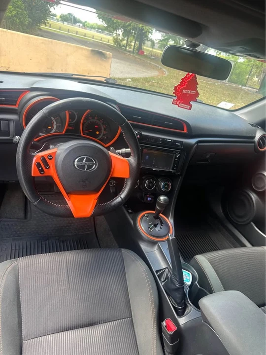 2015 Scion tC - Image 8 of 8