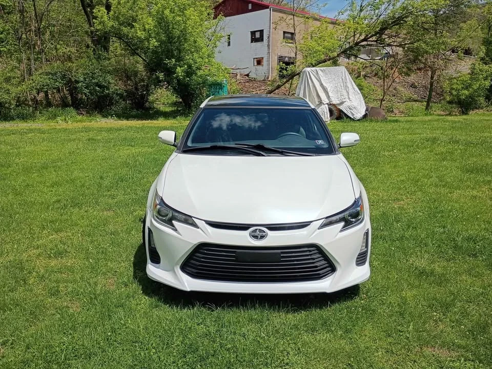 2015 Scion tC - Image 2 of 6