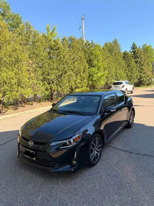 2015 Scion tC - Image 10 of 11