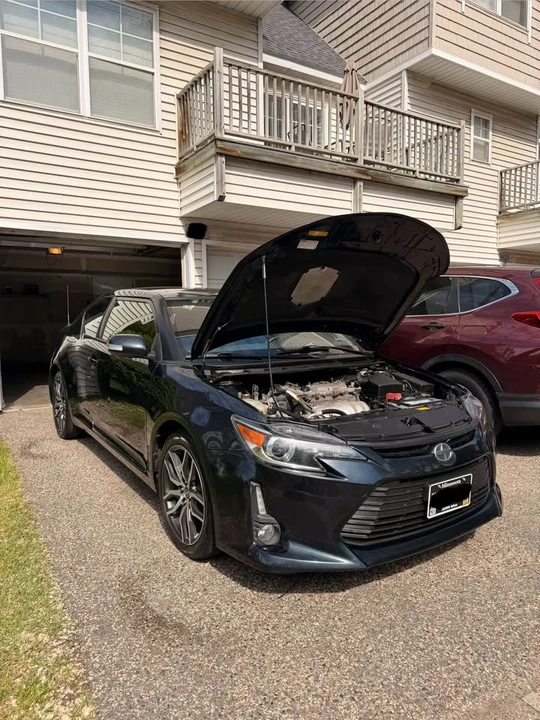 2015 Scion tC - Image 6 of 11