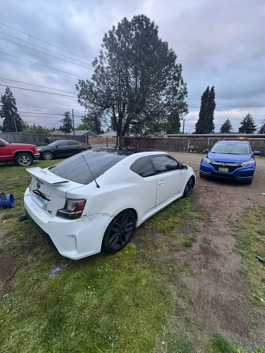 2015 Scion tC - Image 6 of 11