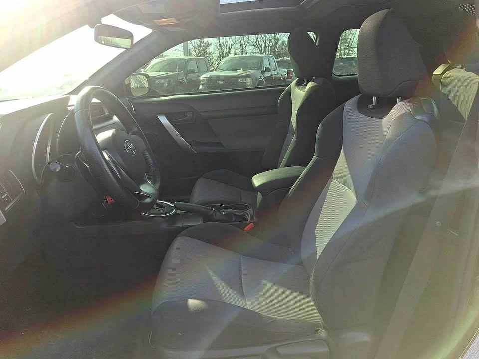 2015 Scion tC - Image 11 of 20
