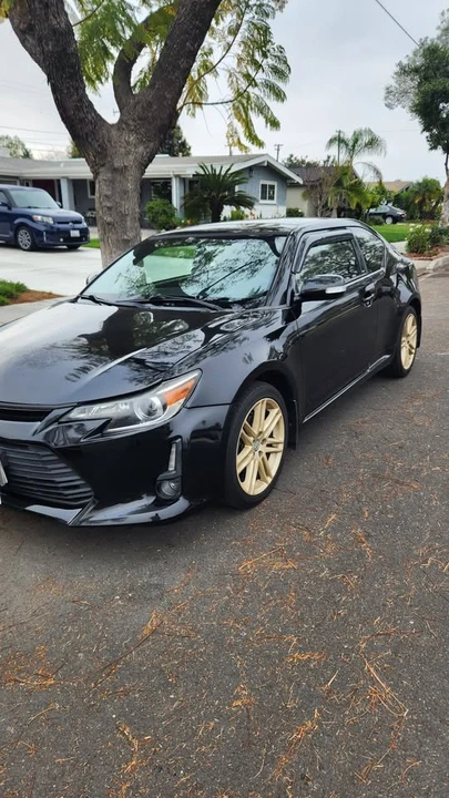 2015 Scion tC - Image 2 of 7