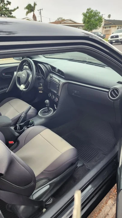 2015 Scion tC - Image 5 of 7