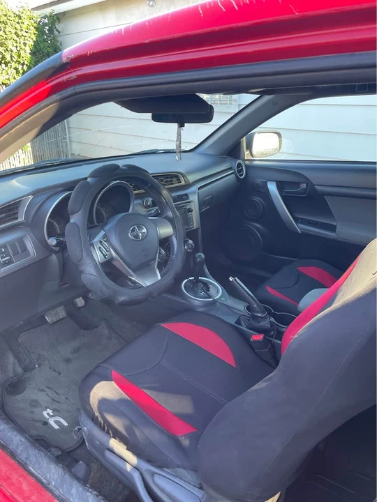 2015 Scion tC - Image 5 of 7