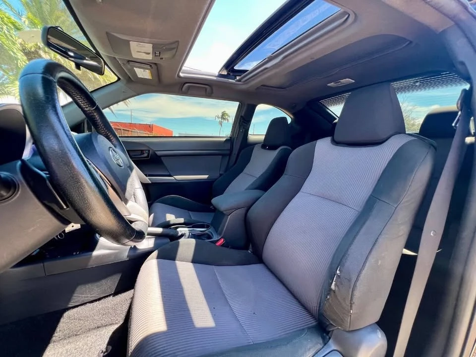 2015 Scion tC - Image 9 of 15
