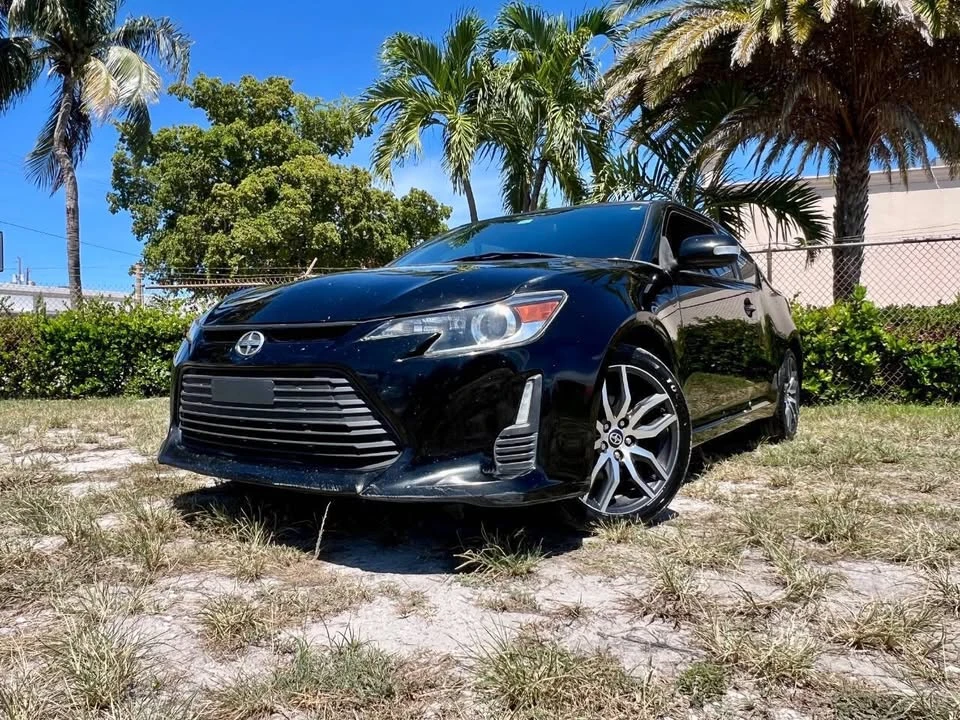 2015 Scion tC - Image 8 of 15