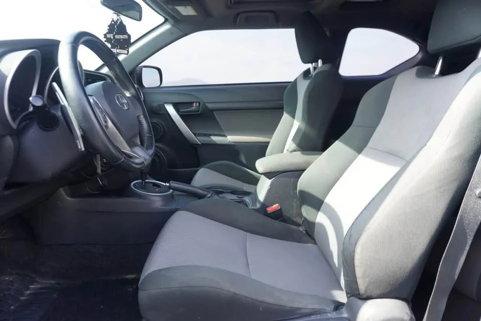 2015 Scion tC - Image 9 of 14