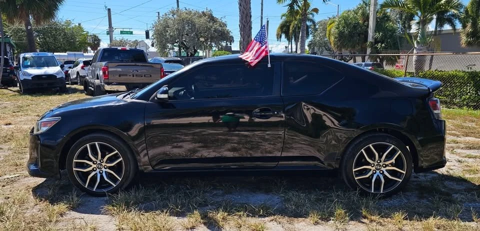 2015 Scion tC - Image 2 of 11