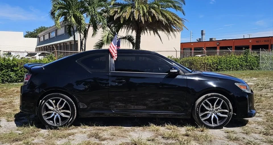 2015 Scion tC - Image 5 of 11