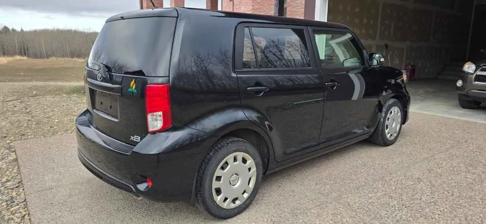 2015 Scion xB - Image 16 of 19