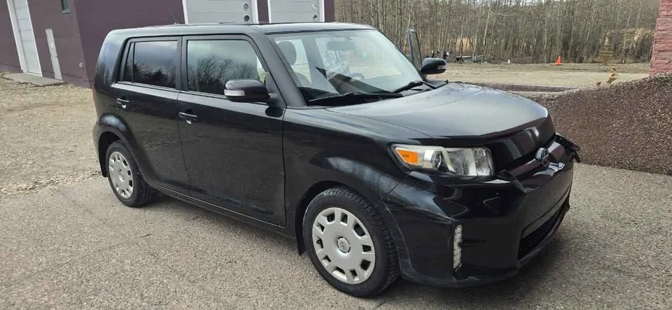 2015 Scion xB - Image 18 of 19