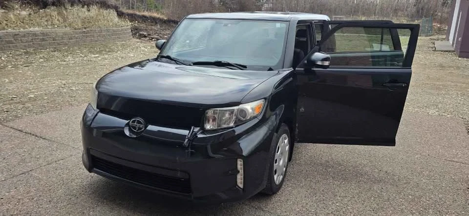 2015 Scion xB - Image 19 of 19