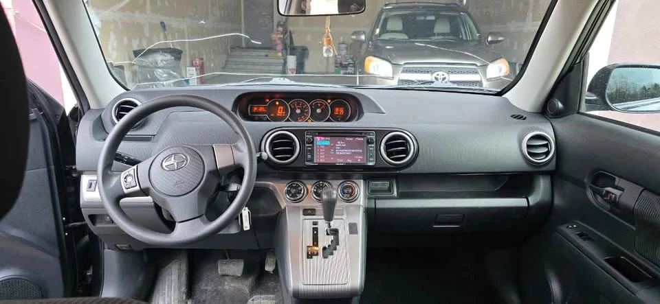2015 Scion xB - Image 4 of 19