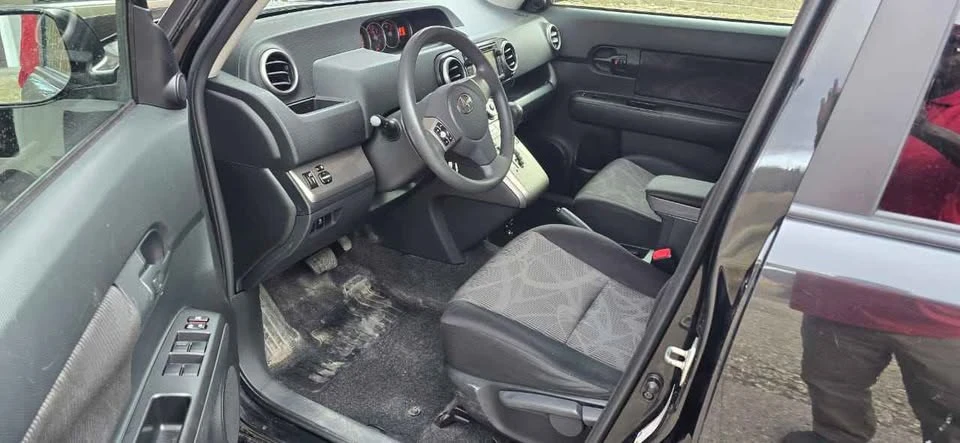 2015 Scion xB - Image 3 of 19