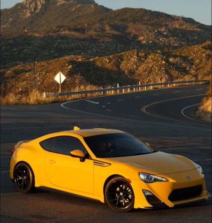 2015 Scion FR-S - Image 7 of 8