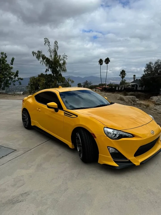 2015 Scion FR-S - Image 4 of 8